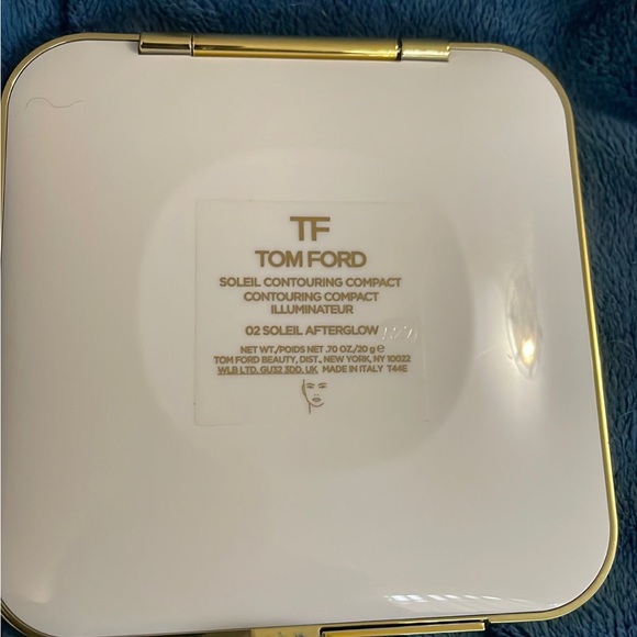 SOLD—TF Contouring Compact Afterglow #2 - Picture 2 of 4